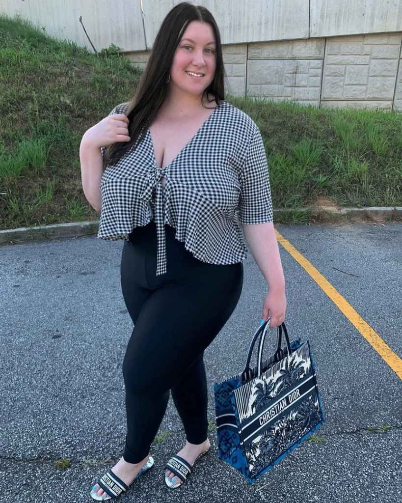 Lauren Biography
