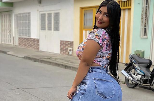 Yeraldine Lopez Biography, Age, Height, Career, OnlyFans, & More